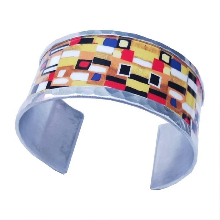 Bracelet made with recycled cans with Gustav Klimt inspiration Bracelet made with recycled cans with Gustav Klimt inspiration