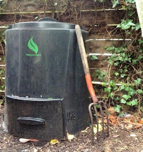 backyard-composter backyard composter