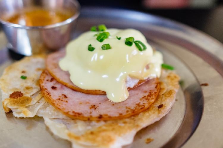 photo-1514186073652-b140ce52bcd3 Egg and bacon for breakfast