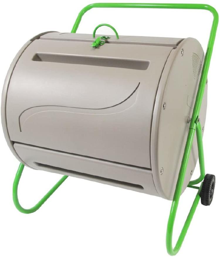 The Green Culture Compost bin is a cilindrycal composter with wheels.
