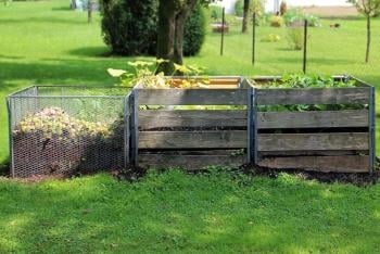 compost bins made from pallets